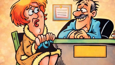 Photo of A lady goes to the doctor and complains