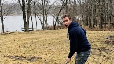 Photo of I Thought My Husband and 7-Year-Old Daughter Were Riding the Teacups at Disneyland – Instead I Saw Him Digging Something Into the Ground Behind Our Lake House