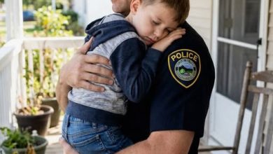 Photo of I Came Home to a Cop Holding My Toddler – What He Told Me About My Older Son Turned My Whole World Upside Down