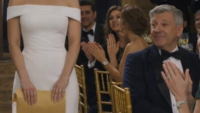 Photo of My stepmother called at 11:47 p.m. on the first night in the beach house I bought