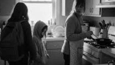 Photo of My 13-Year-Old Daughter Brought a Starving Classmate Home for Dinner – What Slipped Out of Her Backpack Made My Blood Run Cold