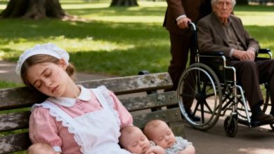 Photo of He Took His Father for a Walk — And Found His Housekeeper Sleeping in the Square with Three Babies. What He Discovered Changed His Life Forever