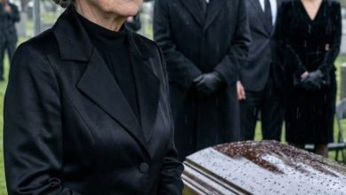 Photo of My son skipped his father’s funeral for a party. That night, I found a clause letting me decide his inheritance. By morning, one decision erased everything he expected.