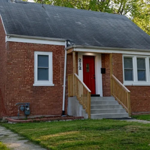 I Bought My Childhood Home at Auction – On My First Night Back, My Mother Called Crying and Said, ‘Please Tell Me You Haven’t Found the Room Your Father Sealed Off’