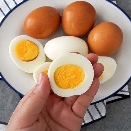 Doctors reveal that eating eggs in the evening causes …