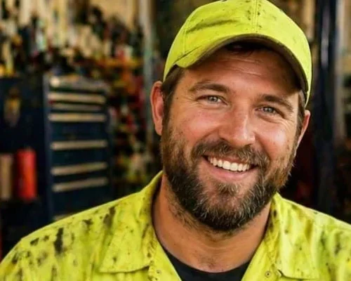 A Single Dad Mechanic Returned a Lost