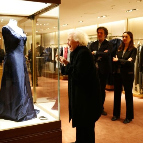 One Elderly Mother Forces A Department Store To Remember Forgotten Seamstresses