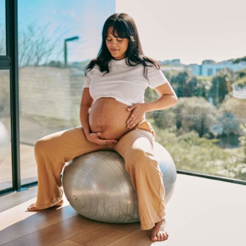 I Was 8 Months Pregnant When My Husband Traded Our Family for a Fitness Model – The Gift I Sent to Their Wedding Altar Left the Guests in Total Shock