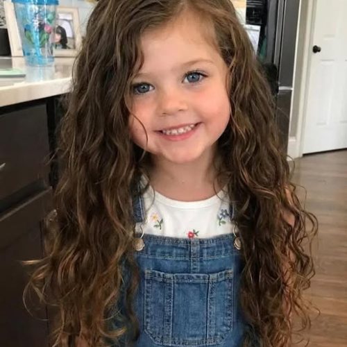 My 4-Year-Old Daughter Refused to Cut Her Hair, Crying, ‘When My Dad Comes Back, He Won’t Recognize Me’ – But My Husband Passed Away Long Ago
