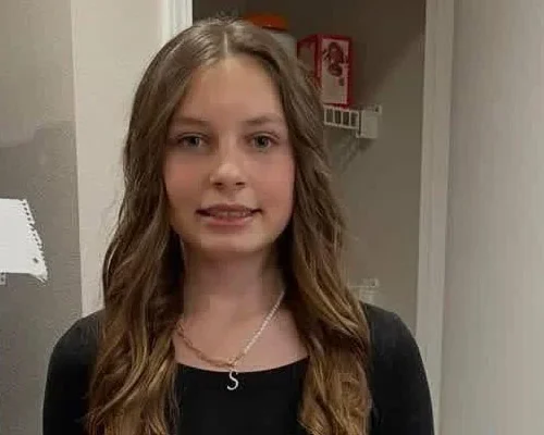 14-year-old teenager passed away after putting lamp on her …𝗦𝗲𝗲 𝗺𝗼𝗿e